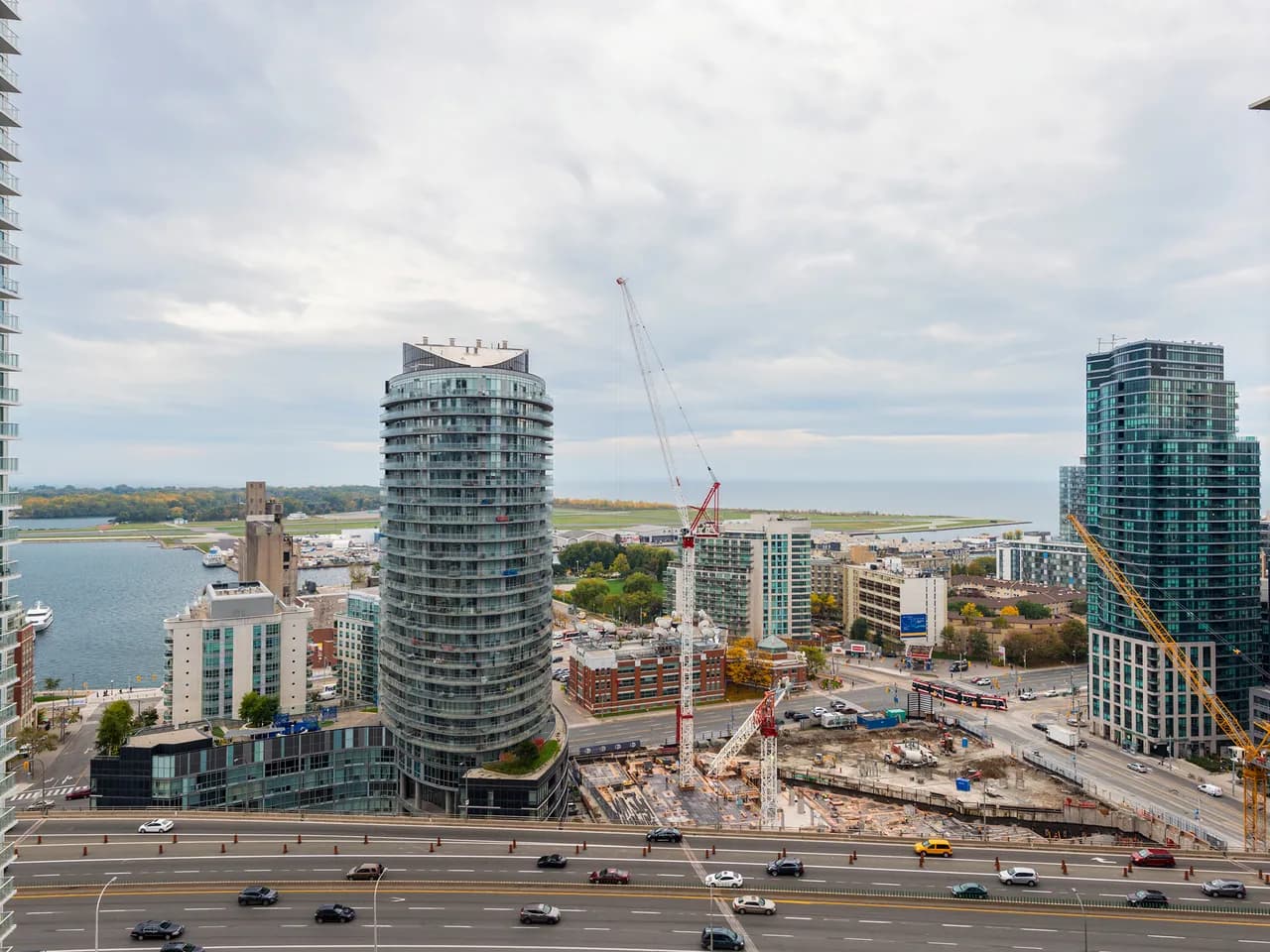 85 Queens Wharf